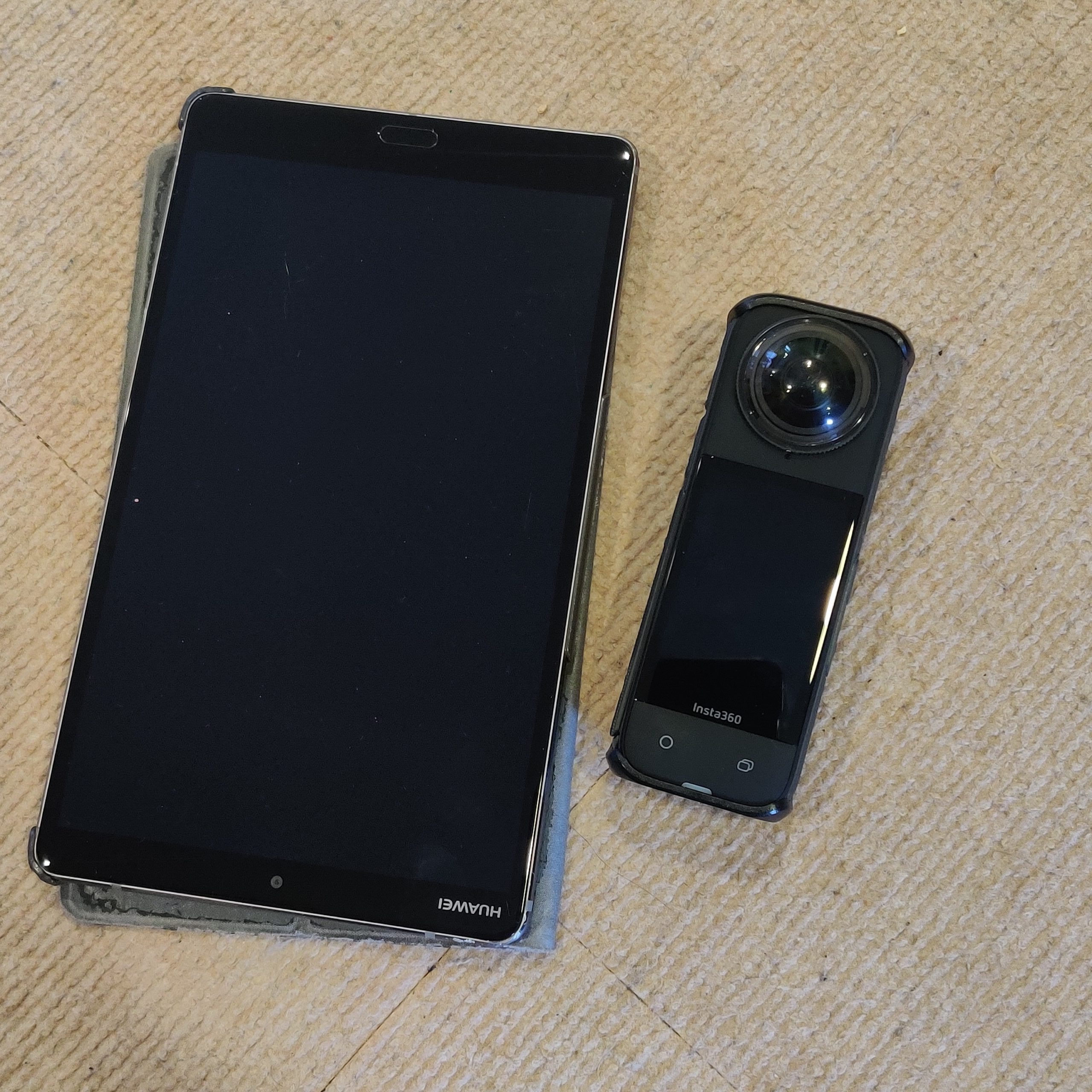海外ではタブレットとinsta360が大活躍でした